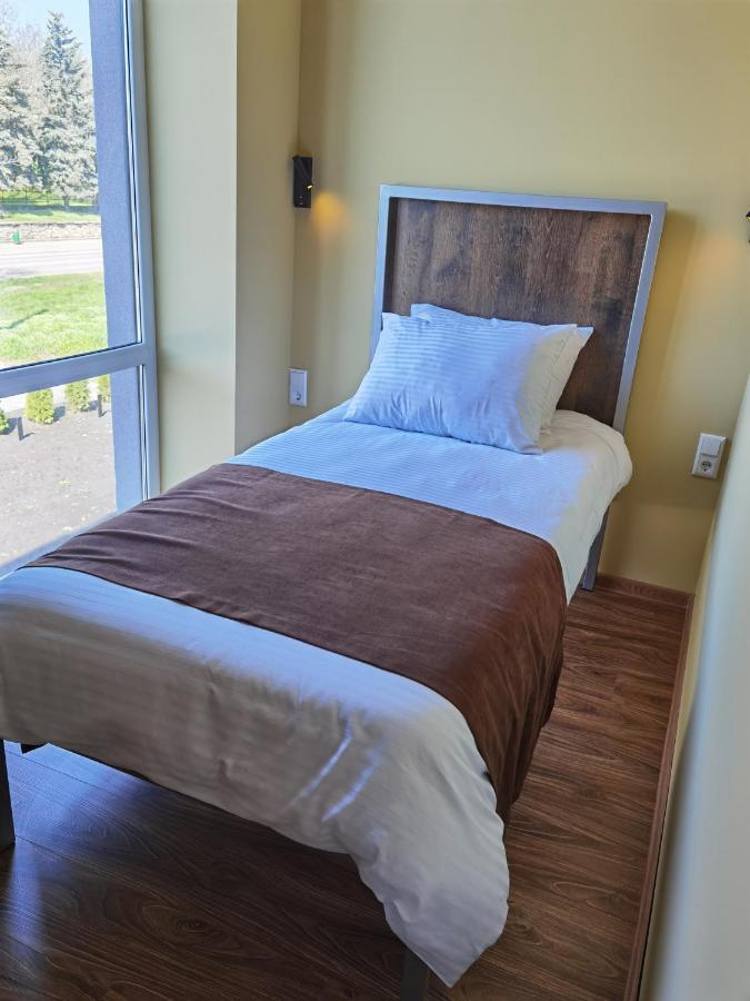 Stark Hotel Várhely Kültér fotó
